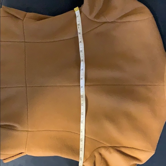 Ivanka Trump Camel Fur Coat - Picture 4 of 8